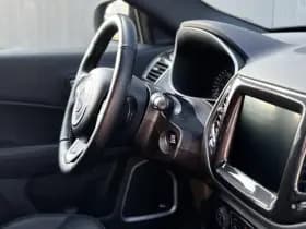 Jeep Compass 4xe 240 Plug-in Hybrid Electric S | Apple-Android | Navigatie | Dealeronderhouden thumbnail 2