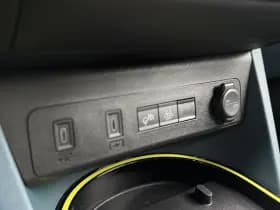 Fiat Grande Panda 1.2 Hybrid La Prima | Apple-Android | Navigatie | Parkeercamera thumbnail 26