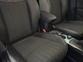 Fiat 500X 1.4 Turbo MultiAir Lounge | Schuif-Kanteldak | Navigatie | Cruise Control thumbnail 6