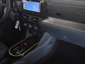 Fiat Grande Panda RED 11kW 44 kWh | Apple-Android | Cruise Control | Parkeersensoren thumbnail 13