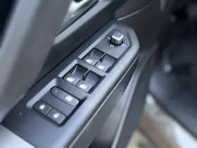 Jeep Compass First Edition 74 kWh | Schuif-kanteldak | Apple-Android | Massagestoelen thumbnail 24