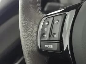 Toyota Yaris 1.5 Hybrid Bi-Tone Plus | Panoramadak | Navigatie | Parkeercamera thumbnail 17