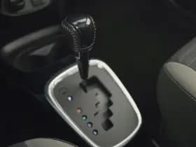 Toyota Yaris 1.5 Hybrid Bi-Tone Plus | Panoramadak | Navigatie | Parkeercamera thumbnail 22