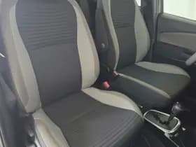 Toyota Yaris 1.5 Hybrid Bi-Tone Plus | Panoramadak | Navigatie | Parkeercamera thumbnail 6