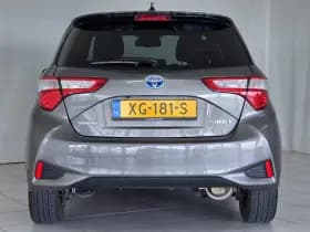 Toyota Yaris 1.5 Hybrid Bi-Tone Plus | Panoramadak | Navigatie | Parkeercamera thumbnail 9