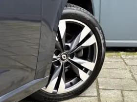 Renault Mégane Estate 1.3 TCe GT-Line | Apple-Android | Cruise control | Navigatie thumbnail 11