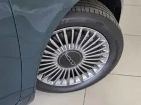 Fiat 500 1.0 Hybrid Torino Launch Edition | Apple-Android | Cruise Control | Parkeersensoren thumbnail 16