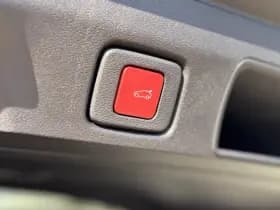 Jeep Compass 1.2 e-Hybrid First Edition | Panoramadak | stoel massage | Carplay | 360 Camera | Focal audio | thumbnail 27