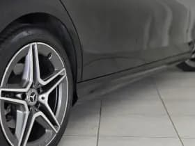 Mercedes-Benz C-Klasse 180 Premium Pack | AMG-Line | Schuif-Kanteldak | Apple-Android | Dealeronderhouden thumbnail 15