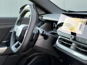 Jeep Compass 1.2 e-Hybrid First Edition | Schuif-kanteldak | Massagestoelen | Apple-Android thumbnail 2