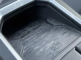 Jeep Compass 1.2 e-Hybrid First Edition | Schuif-kanteldak | Massagestoelen | Apple-Android thumbnail 36