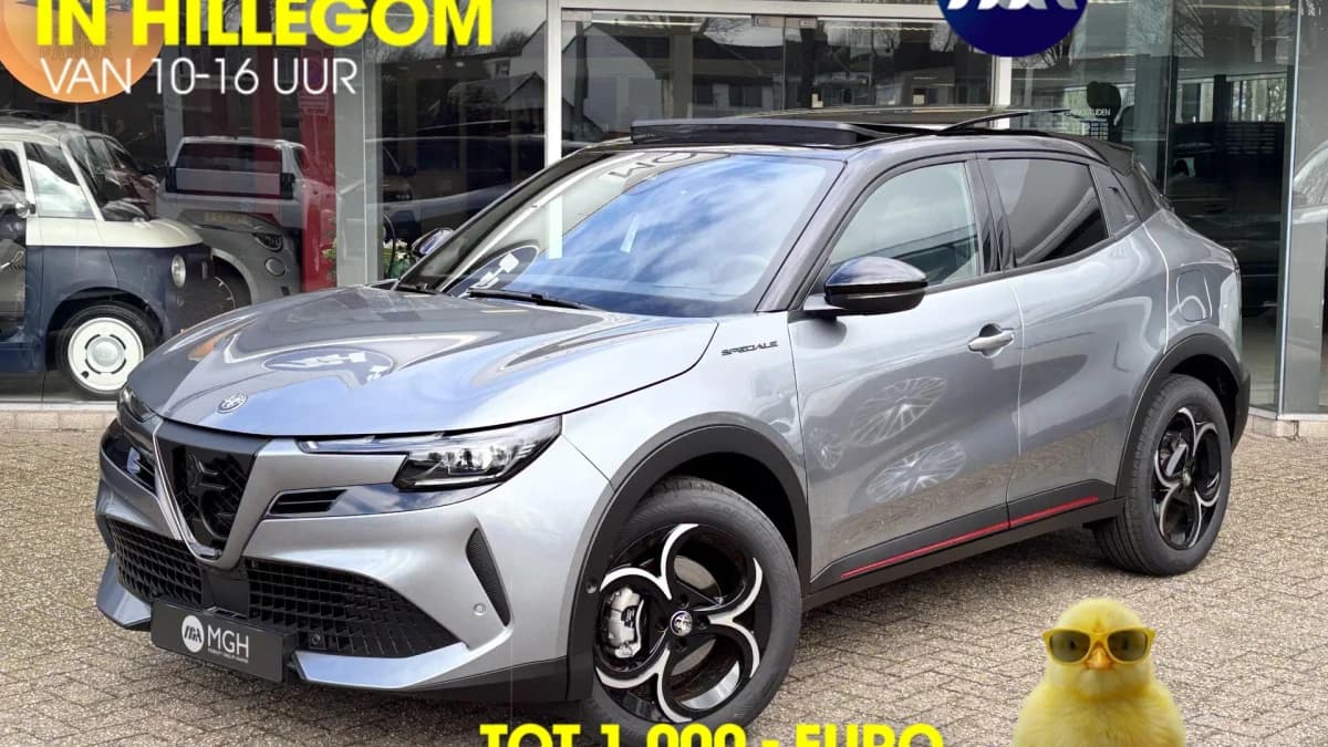 Alfa Romeo Junior 1.2 Turbo Hybrid Ibrida Speciale — foto 1