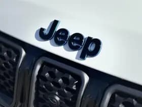 Jeep Compass 4xe 240 Plug-in Hybrid Electric Summit | Safety Pack | Premium Pack | Winter Pack | thumbnail 17