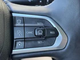 Jeep Compass 4xe 240 Plug-in Hybrid Electric Summit | Safety Pack | Premium Pack | Winter Pack | thumbnail 21