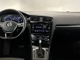 Volkswagen Golf 1.5 TSI Highline Business R | Schuif-Kanteldak | Apple-Android | Parkeercamera thumbnail 4