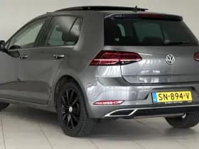 Volkswagen Golf 1.5 TSI Highline Business R | Schuif-Kanteldak | Apple-Android | Parkeercamera thumbnail 10