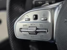 Mercedes-Benz GLA 250 e AMG Line | Schuif-kanteldak | Apple-Android | Navigatie thumbnail 17