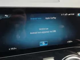 Mercedes-Benz GLA 250 e AMG Line | Schuif-kanteldak | Apple-Android | Navigatie thumbnail 36