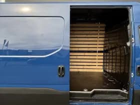 Iveco Daily 35S12V 2.3 352 H2 | 3-zits | Trekhaak | Parkeersensoren thumbnail 29