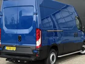 Iveco Daily 35S12V 2.3 352 H2 | 3-zits | Trekhaak | Parkeersensoren thumbnail 7