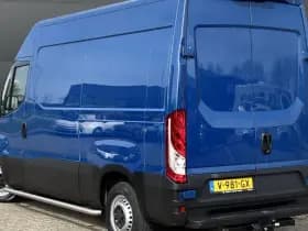 Iveco Daily 35S12V 2.3 352 H2 | 3-zits | Trekhaak | Parkeersensoren thumbnail 9
