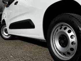 Fiat Doblò 1.5 BlueHDi 100 S&S L1 1000kg | Apple-Android | Parkeercamera | Cruise control thumbnail 24