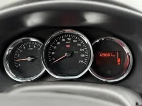 Dacia Logan MCV 0.9 TCe Prestige | Navigatie | Cruise control | Parkeersensoren thumbnail 6