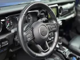 Jeep Wrangler thumbnail 6