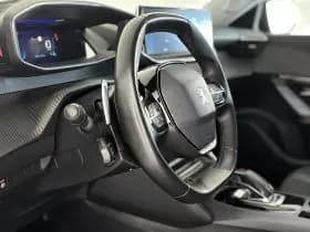 Peugeot 2008 thumbnail 11