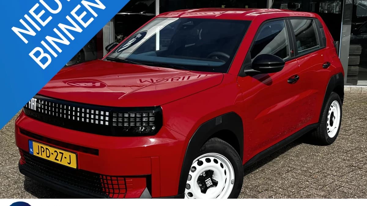 Fiat Grande Panda RED 11kW 44 kWh | Apple-Android | Cruise Control | Parkeersensoren — foto 1