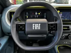 Fiat Grande Panda RED 11kW 44 kWh | Apple-Android | Cruise Control | Parkeersensoren thumbnail 12