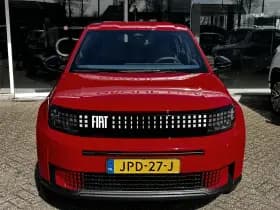 Fiat Grande Panda RED 11kW 44 kWh | Apple-Android | Cruise Control | Parkeersensoren thumbnail 3