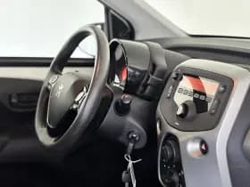 Peugeot 108 thumbnail 2