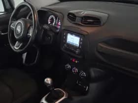 Jeep Renegade thumbnail 2