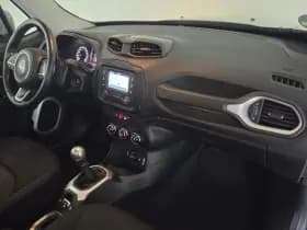 Jeep Renegade thumbnail 13