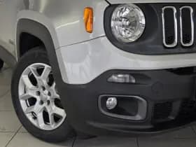 Jeep Renegade thumbnail 17