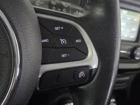 Jeep Renegade thumbnail 22