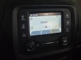 Jeep Renegade thumbnail 23