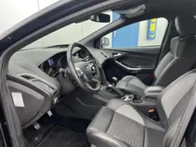 Ford Focus thumbnail 15