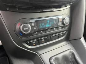 Ford Focus thumbnail 21