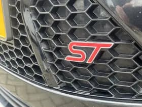 Ford Focus thumbnail 4