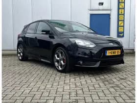 Ford Focus thumbnail 6