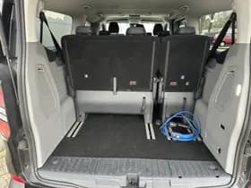 Ford Tourneo thumbnail 18