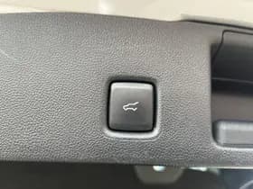 Ford Kuga thumbnail 13