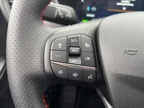 Ford Kuga thumbnail 23