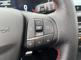 Ford Kuga thumbnail 24