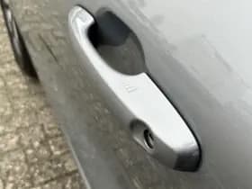 Ford Kuga thumbnail 6
