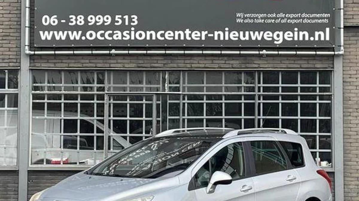 Peugeot 308 — foto 1