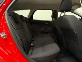 Ford Focus thumbnail 11