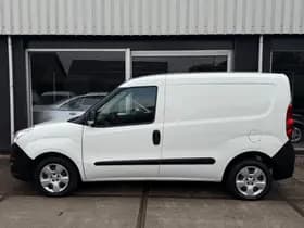 Opel Combo thumbnail 8